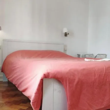 Vakantiehuis Viana Ponta Houve